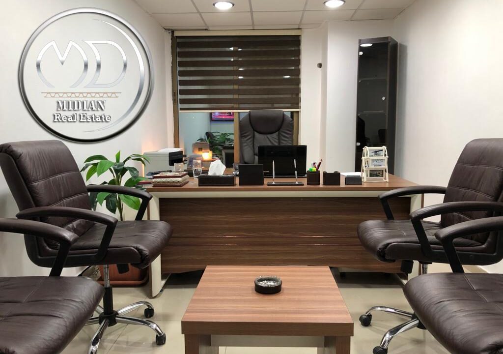 LMFM8877