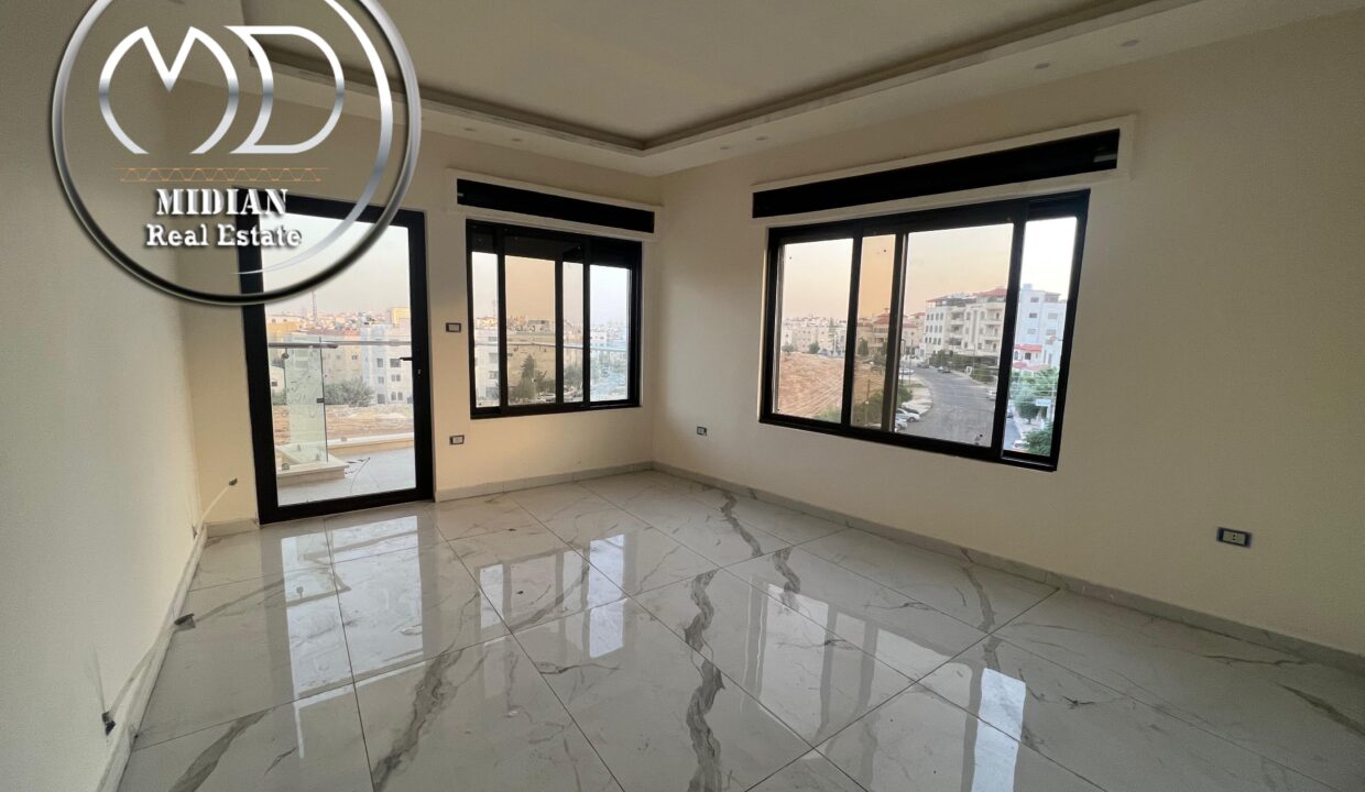 PHOTO-2023-10-25-01-03-34