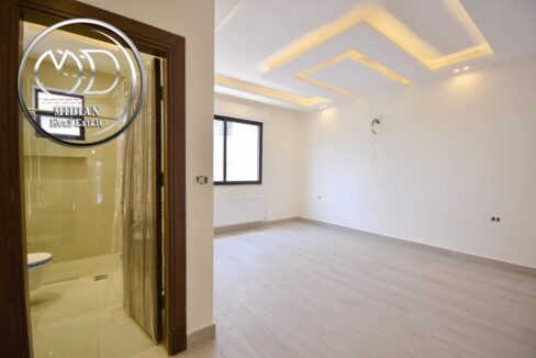 0bbecf28-0cdb-45c5-a422-d2a34a36d6ce ن