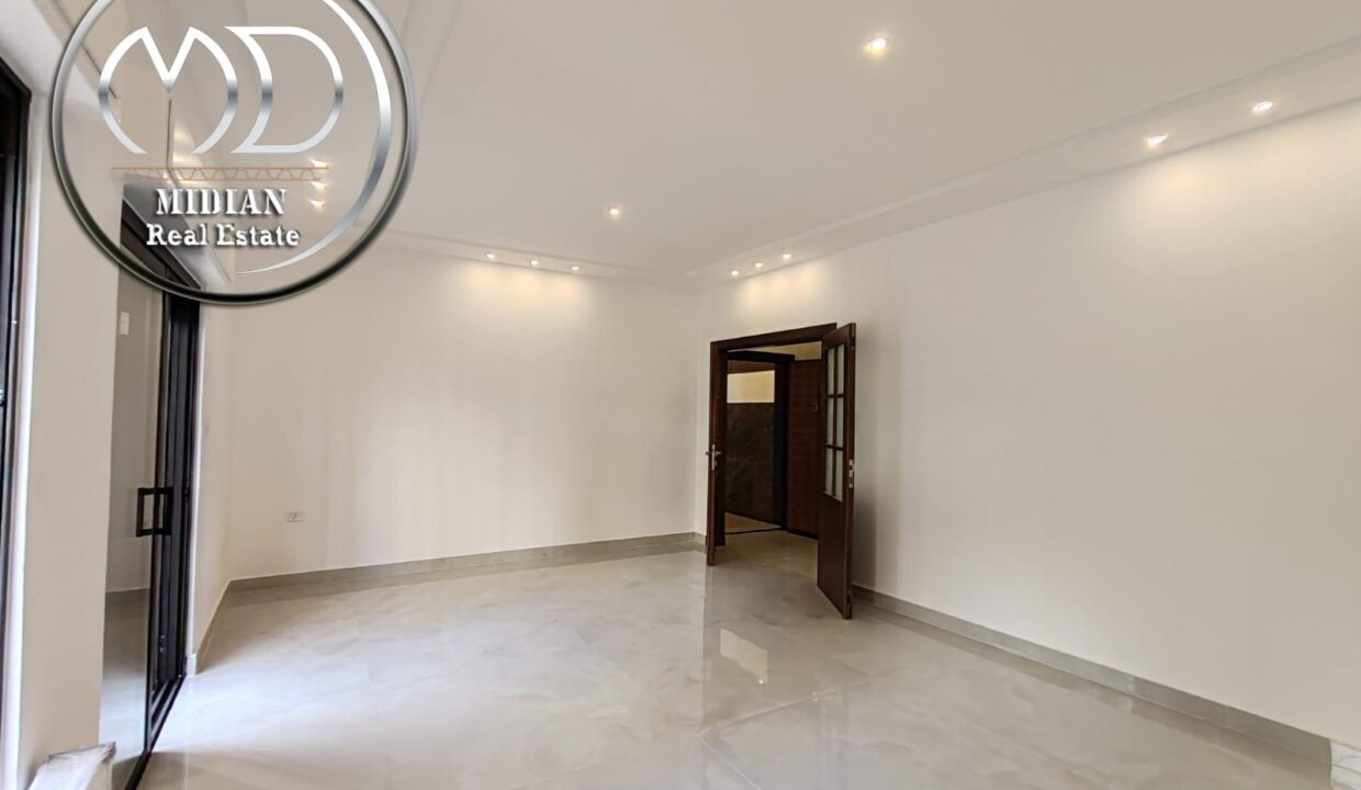 c72bcb81-ed1b-4100-b4b9-4e89b67a0c1a ن