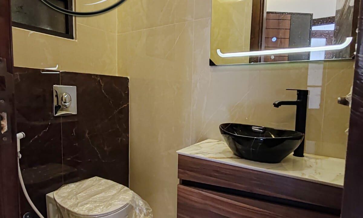 cb14bed7-80aa-4ce3-856d-5b018ecc95a4 ن