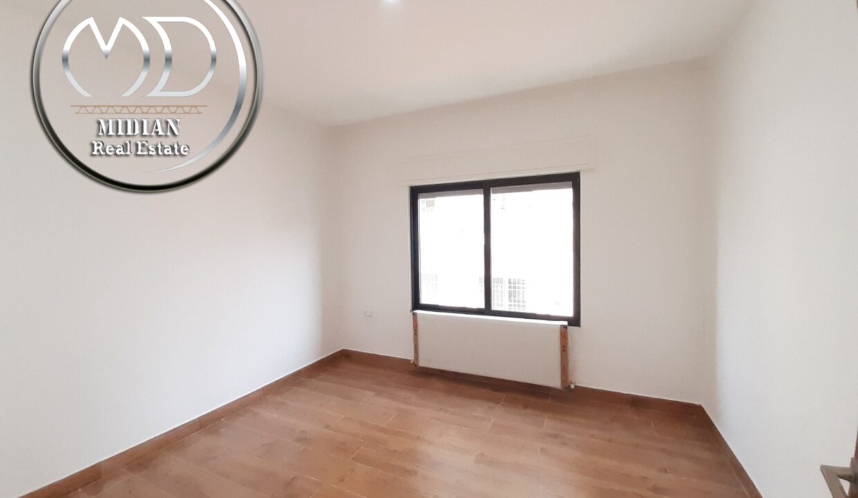 e6c0af56-66d2-48d6-9a8f-15e3a3c4e60d ن