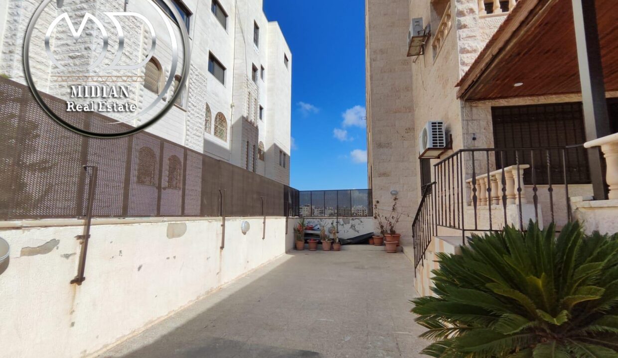 PHOTO-2023-11-28-22-12-18