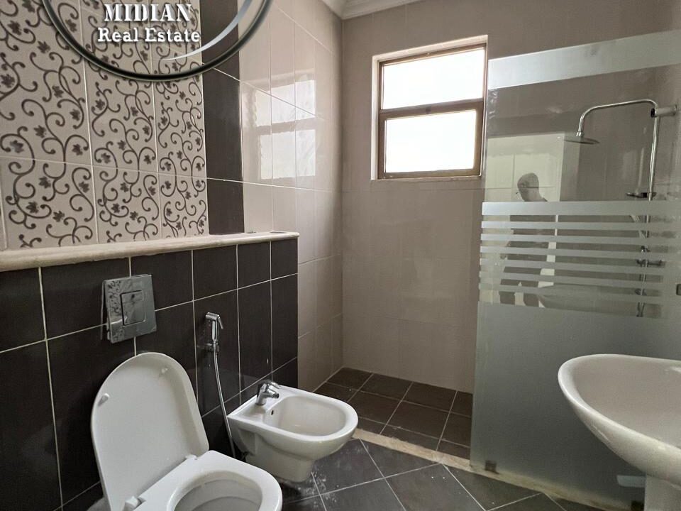 PHOTO-2024-05-02-19-43-50 (8) (نسخ)