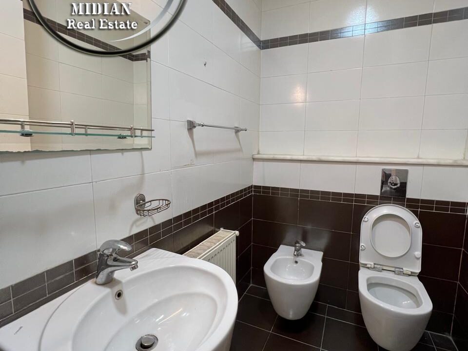 PHOTO-2024-10-08-19-36-54 (8) (نسخ)