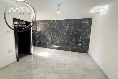 d2323184-2fb2-4714-94c5-ea0ecbe43a7e ن