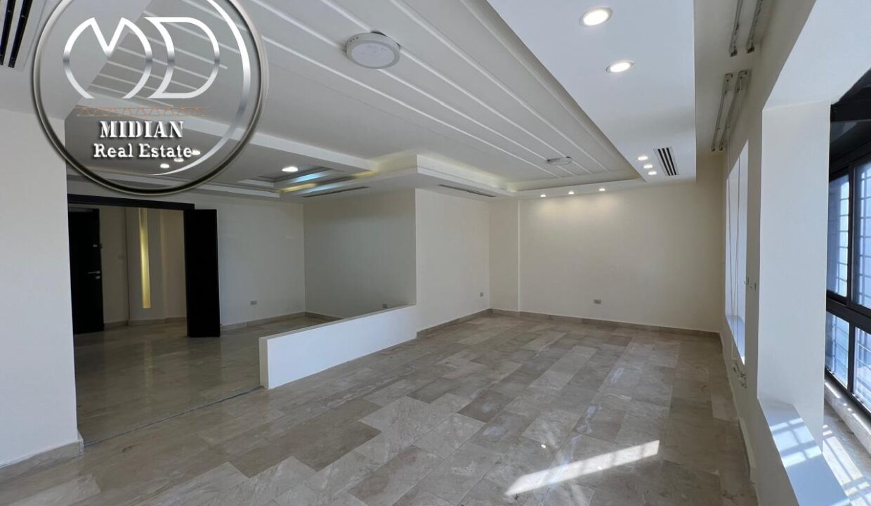 PHOTO-2024-12-19-19-16-33 ن