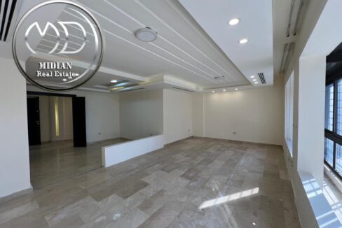 PHOTO-2024-12-19-19-16-33 ن