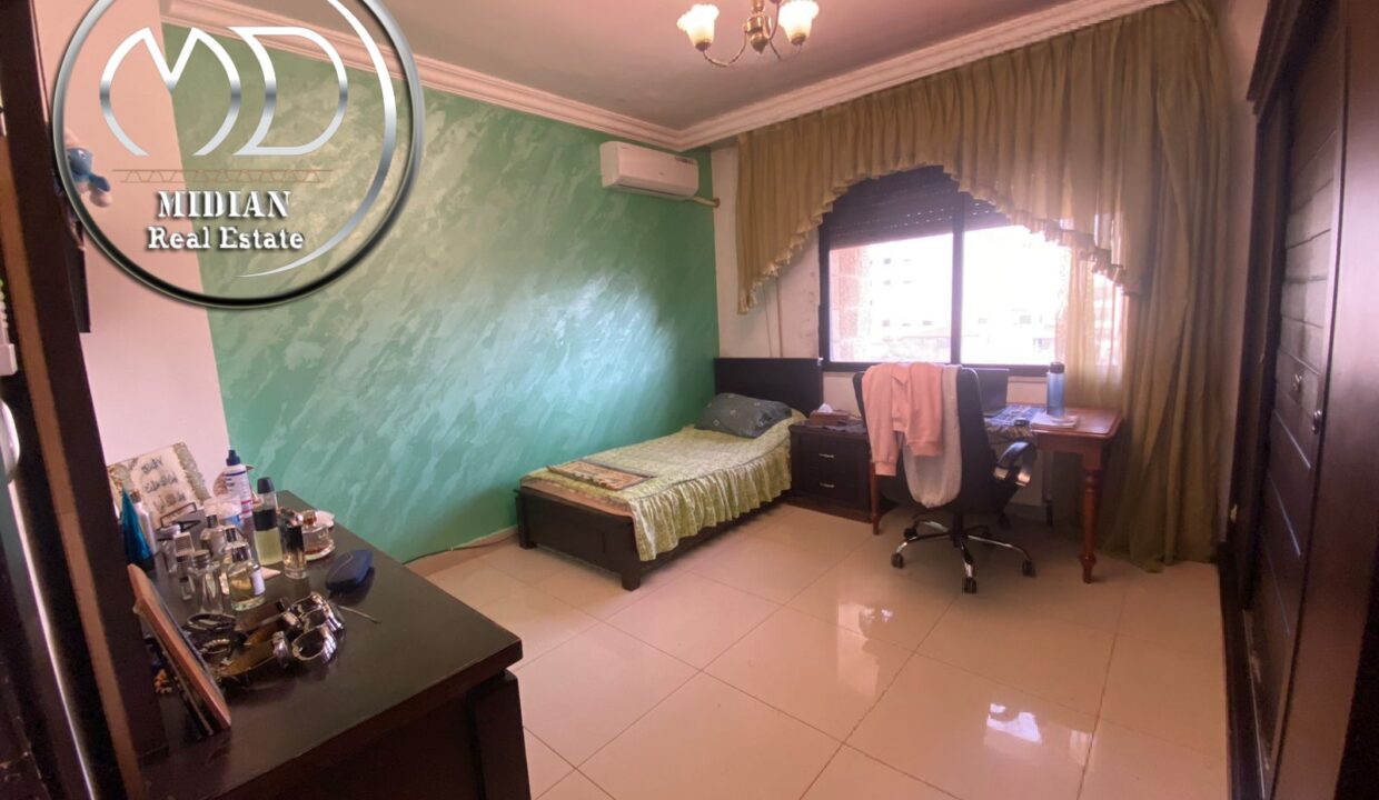 retouch_1746063215782 ن