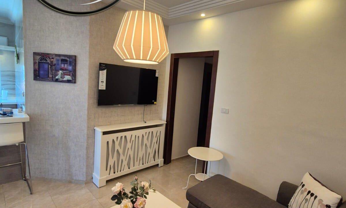 04c34e78-1022-4c4a-b732-6ae8643f0925 ن