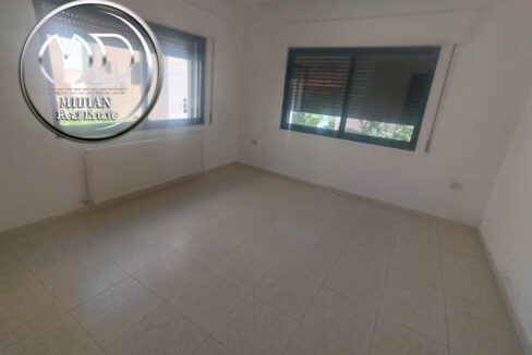 5868f413-22bc-4892-877f-72797457157a ن