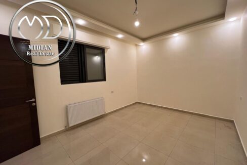 PHOTO-2025-07-29-19-39-39 ن