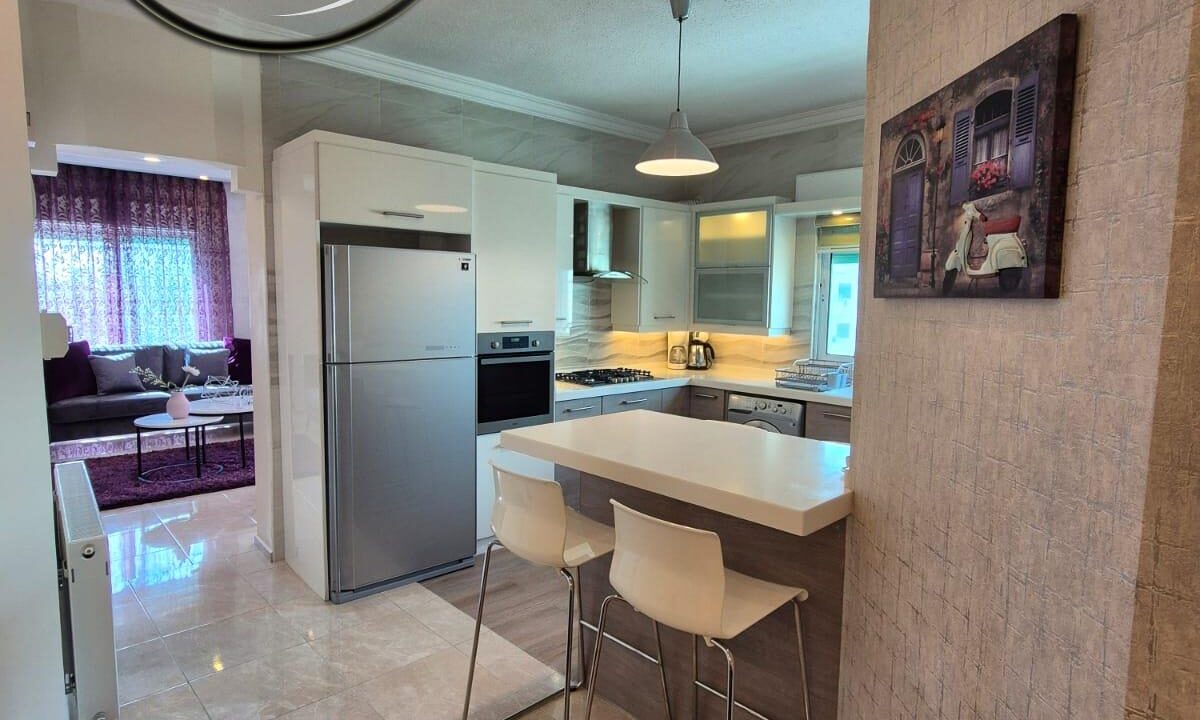 a0c0d9f2-0d9f-4290-ae57-c8abe48d8ece ن