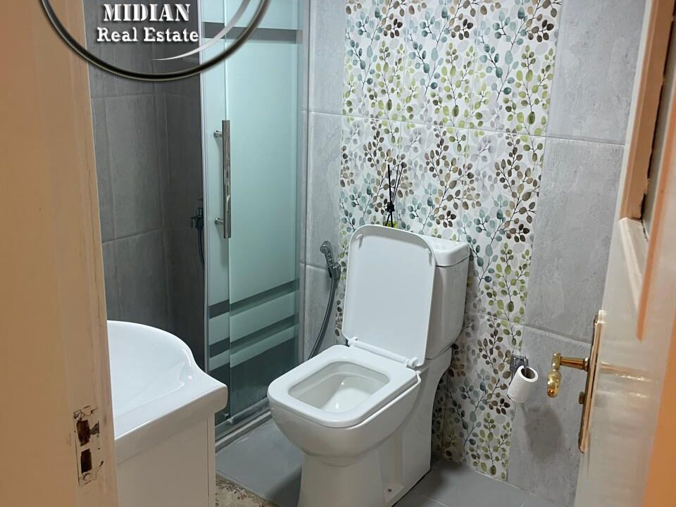 b011491e-e76e-4877-afc9-a7be88a5da73 ن