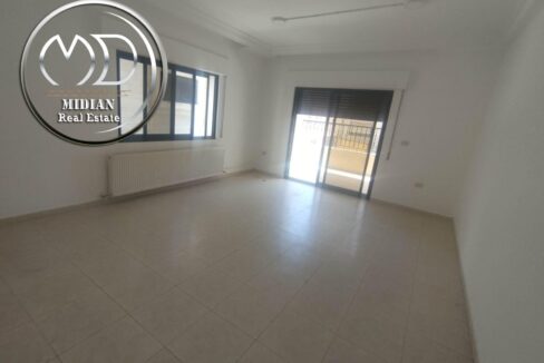 fdbbad25-b9c5-4413-9315-e6863e0fe34c ن