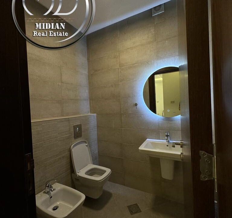 92084318-3fb2-41d4-b326-e32792dc9106