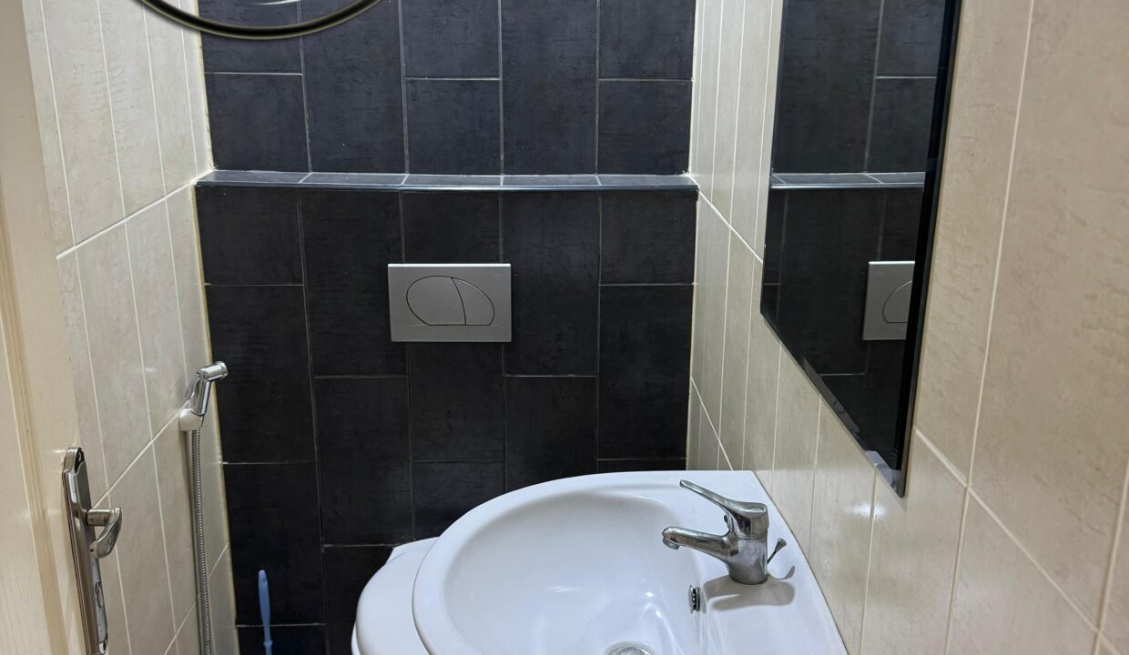 PHOTO-2025-08-06-16-59-48 ن