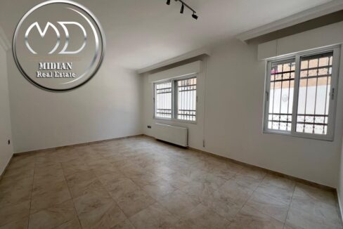 PHOTO-2025-08-11-17-06-22 (11) ن