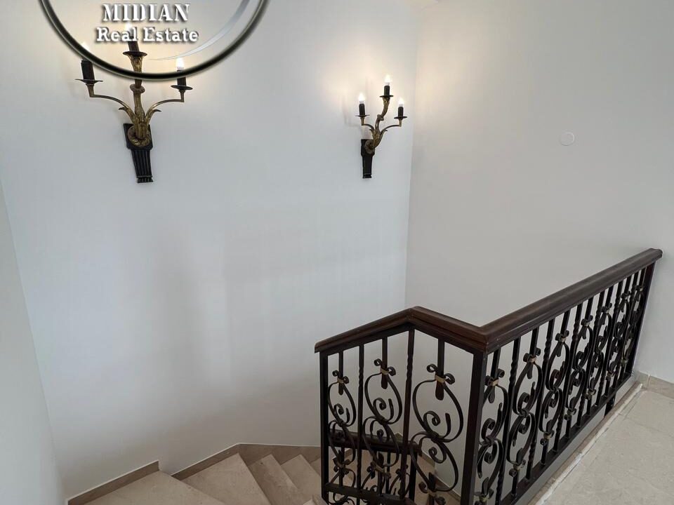 PHOTO-2025-08-11-17-06-22 (9) ن