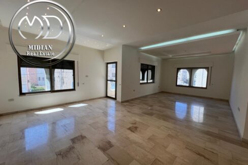 PHOTO-2025-08-20-12-56-38 ن