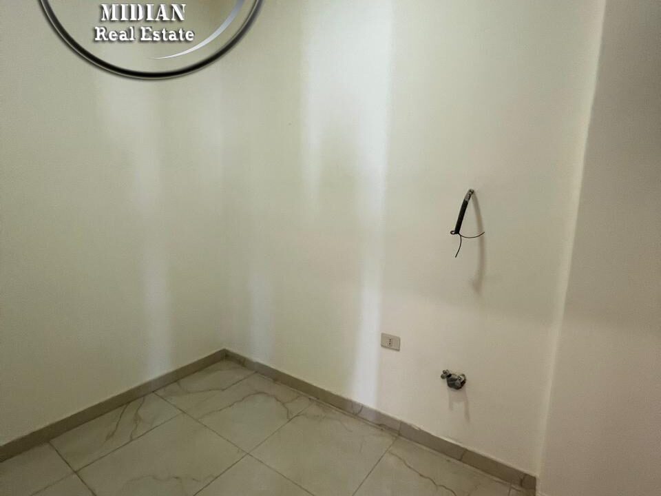 PHOTO-2025-09-15-21-01-18 (5) ن