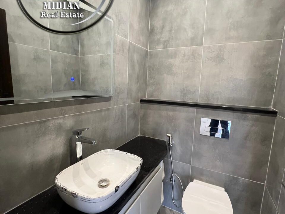 PHOTO-2025-09-06-20-20-06 (6) (نسخ)