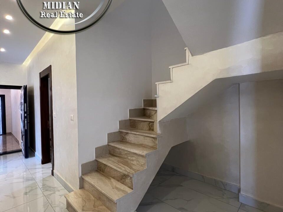 PHOTO-2025-09-16-17-41-43 ن