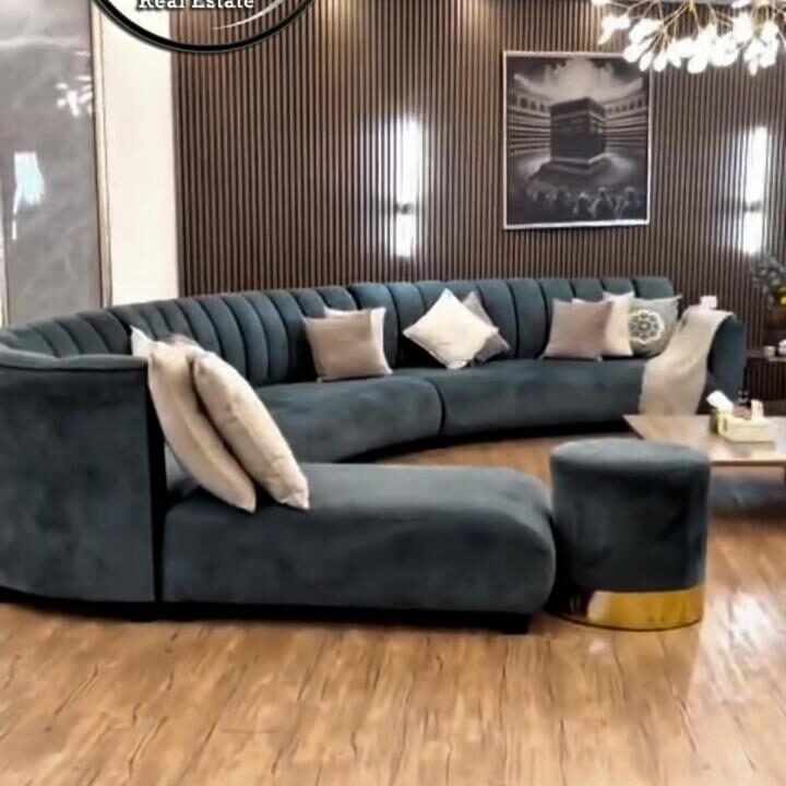 PHOTO-2025-10-13-19-16-04 (2)