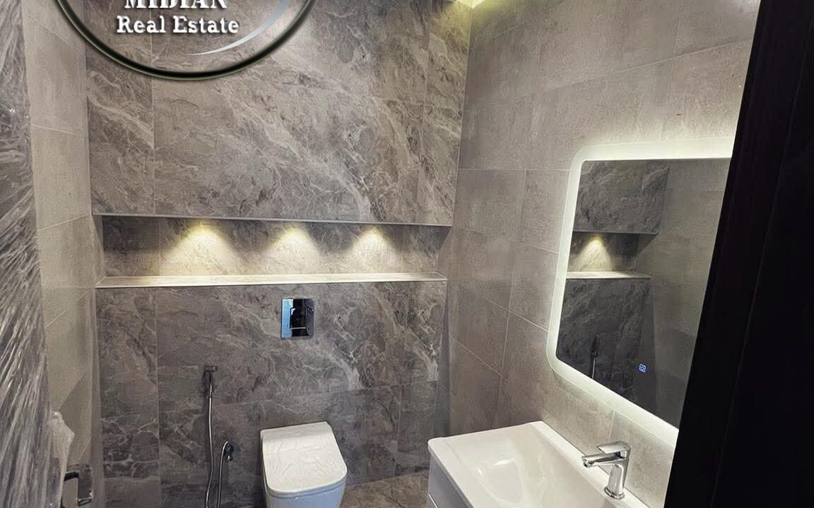 439ed087-01b6-421f-891b-f6c00951b28b ن