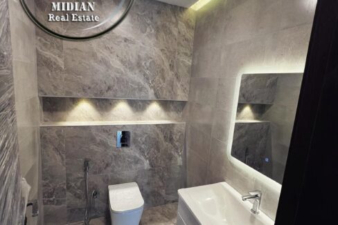 439ed087-01b6-421f-891b-f6c00951b28b ن