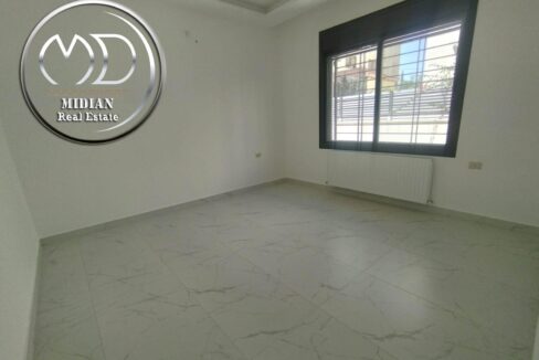 7fd9cb96-f40f-413d-8f44-5434912507a5 ن