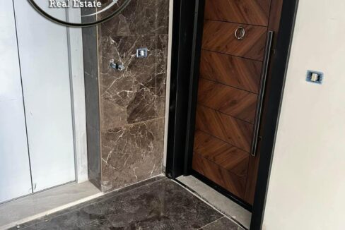 855c1d0b-3aa8-45b5-8b97-ffddb6babd91 ن