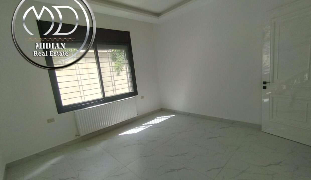 8bd6db07-39cf-4f7f-9cbb-7bec1bfd372a ن