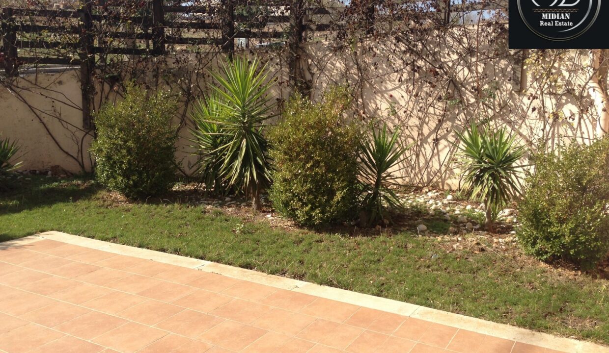 IMG_6856 [1600x1200] (نسخ)