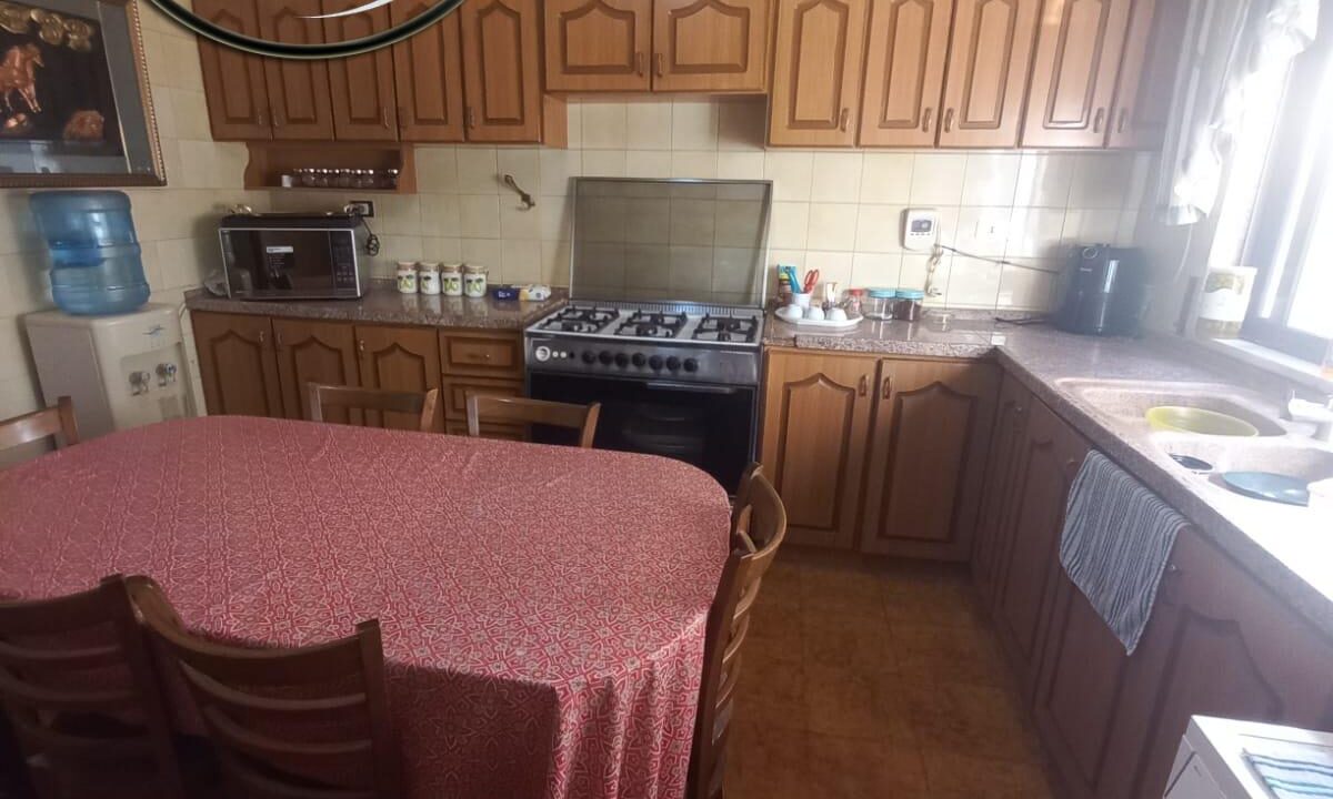 0f685600-4df4-4f1b-a330-7d38246cdfd3 ن