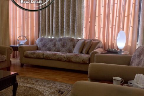 26b4005a-34ba-4f6b-803d-d3a177289951 ن