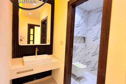 52e82106-c12b-47b1-b4a2-2f4ca9671733 (نسخ)