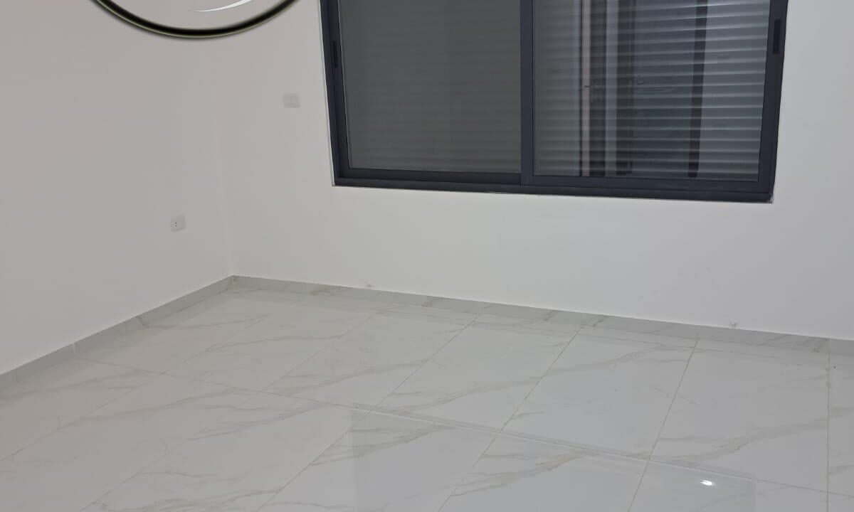 84a98cfb-169e-4d9e-879a-d9e8dc47eb5d ن