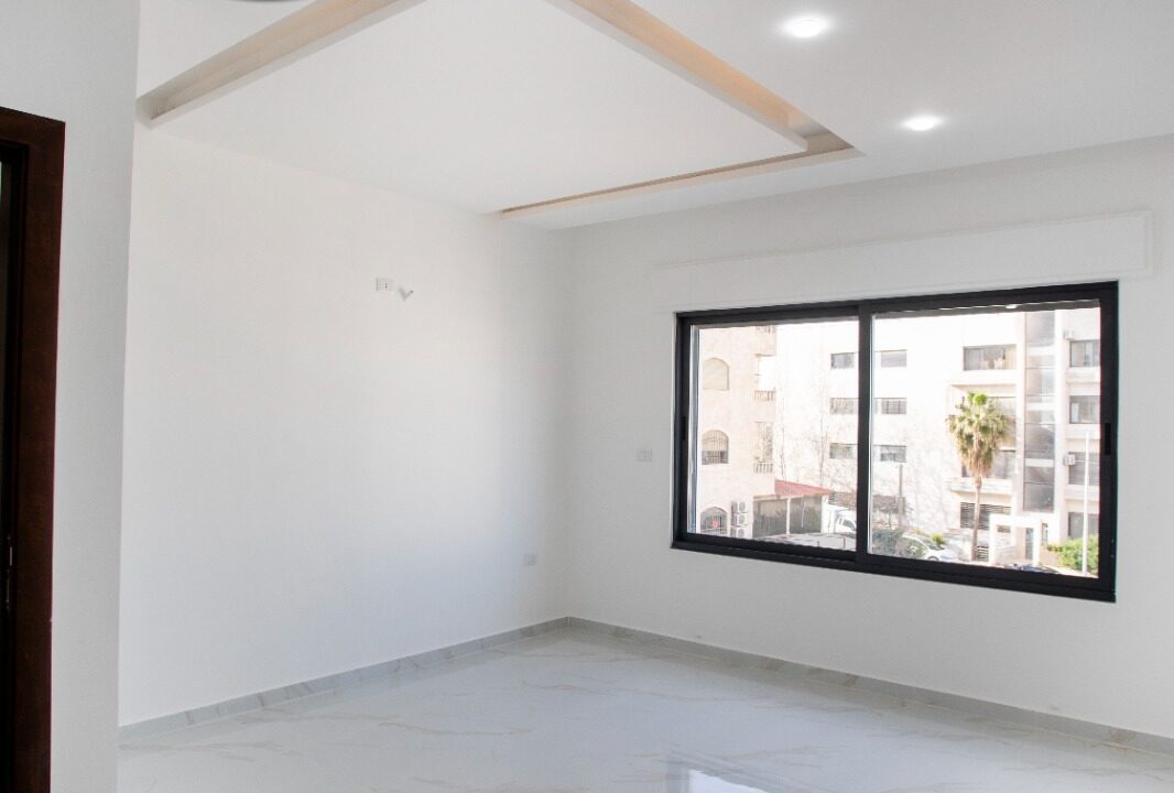 8631126d-ab7c-4f79-bfb9-033b3e1e8371 ن