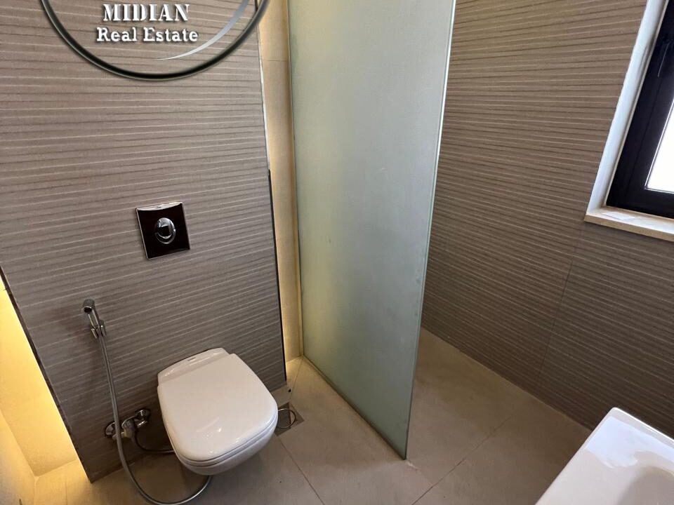 PHOTO-2024-08-06-20-07-52 (8) (نسخ)