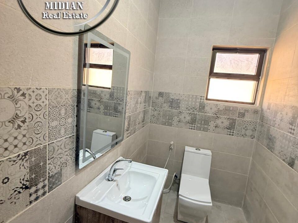 PHOTO-2025-12-03-16-05-11 (2) ن