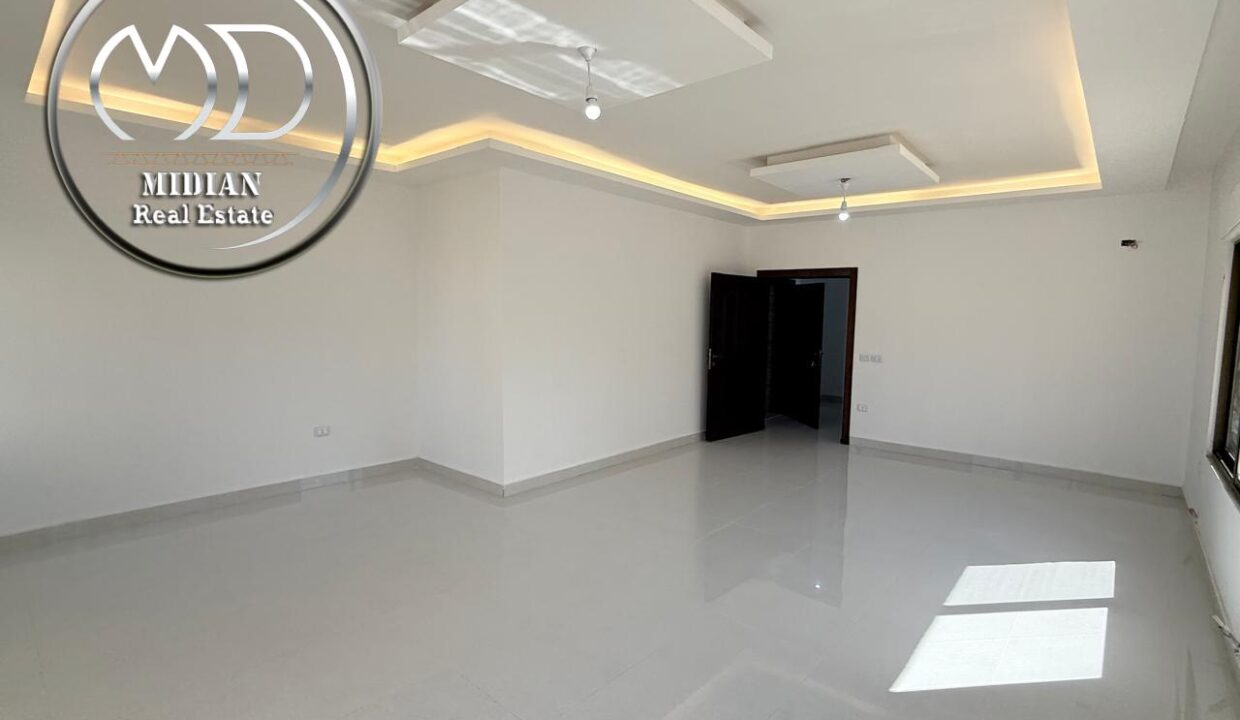 PHOTO-2025-12-03-16-05-14 (4) ن