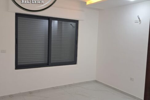 ae69b657-cae8-4609-812a-cdaf15924745 ن