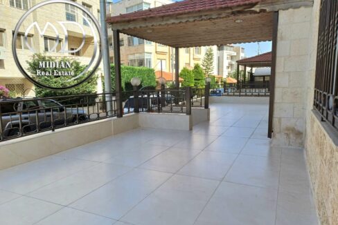 ba740fd9-e229-4bba-b045-6ac7c0629f6b ن