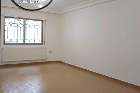 d6a216ac-efe5-4fda-bdf8-31c4caa66376 ن