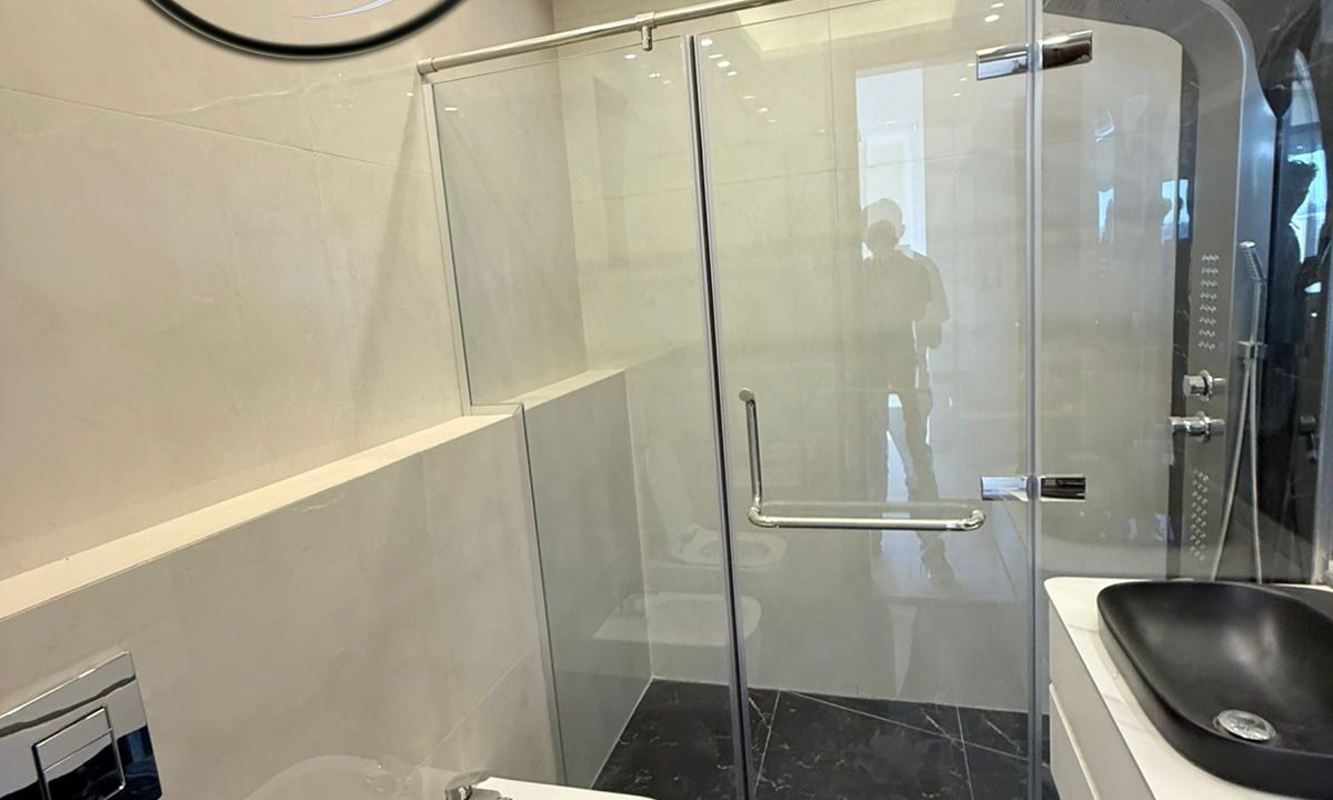 ec52c656-41be-459f-8f2f-72e33bf16f9f ن