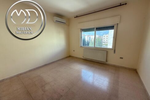 1c785ef4-34ca-4282-ba48-a5925b0a93b3 ن