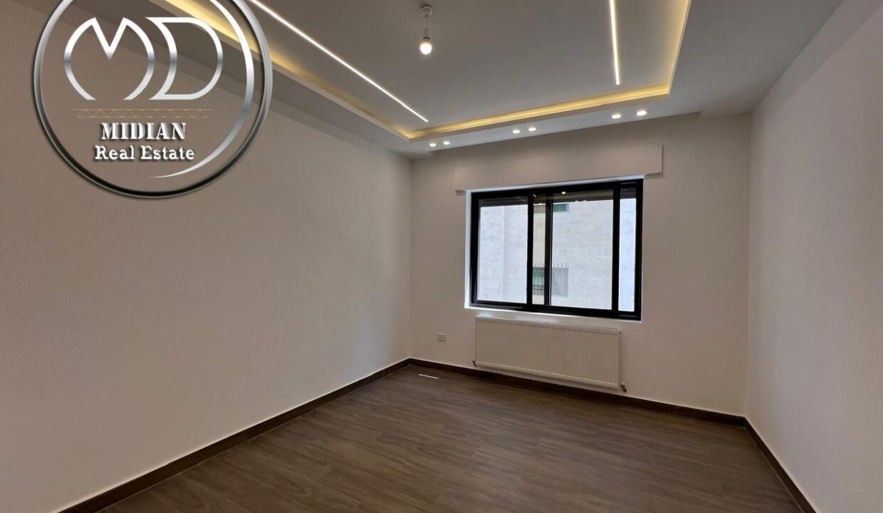 53dc87cd-38b2-4fbe-8d0f-083f6c82f982 ن