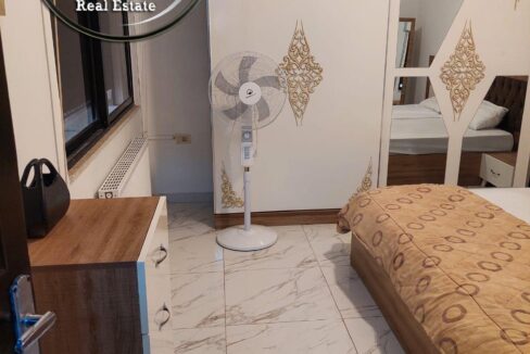 9c3310e1-7416-4854-b4b3-bed2ef7be815 ن