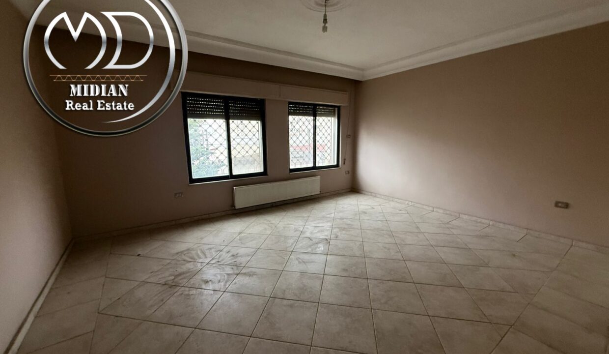 a1f07002-8fba-4ced-b1e8-9aa57e28a120 ن